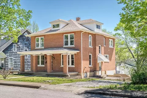 514 E State St, Union, MO 63084