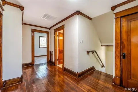 Entry Way - 514 E State St, Union, MO 63084 photo 5 of 6