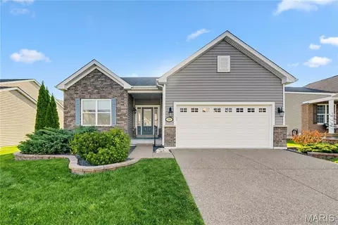 336 Myna Dr, Lake Saint Louis, MO 63367