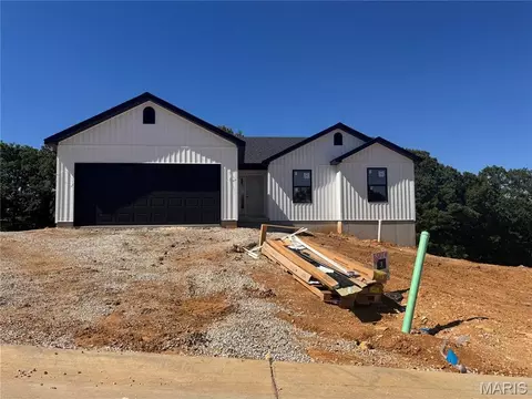 745 Blake Dr, Hillsboro, MO 63050