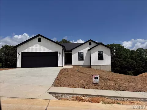 745 Blake Dr, Hillsboro, MO 63050