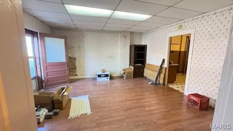 322 E Davis St, Saint Louis, MO 63111 photo 3