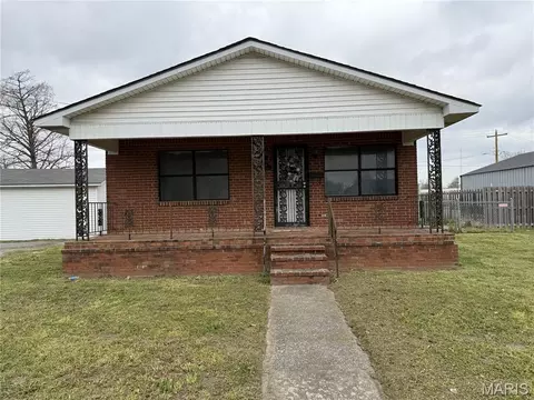 1516-1518 Ward Ave, Caruthersville, MO 63830