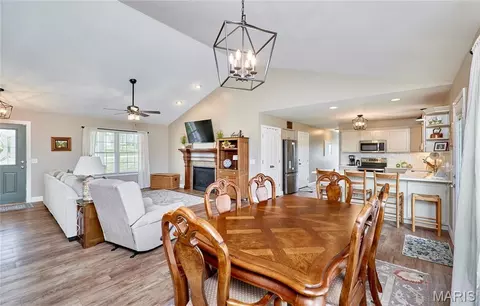 Dining - 110 Bruning Ln, Troy, MO 63379 photo 1 of 1