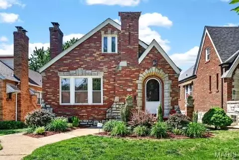 5732 Winona Ave, Saint Louis, MO 63109