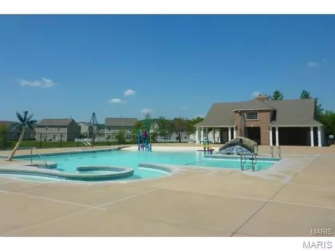Exterior - 679 Bluffs View Ct, Eureka, MO 63025 photo 6 of 6