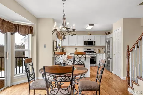Dining - 679 Bluffs View Ct, Eureka, MO 63025 photo 3 of 3