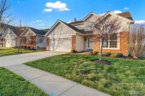 Exterior - 679 Bluffs View Ct, Eureka, MO 63025 photo 2 of 6
