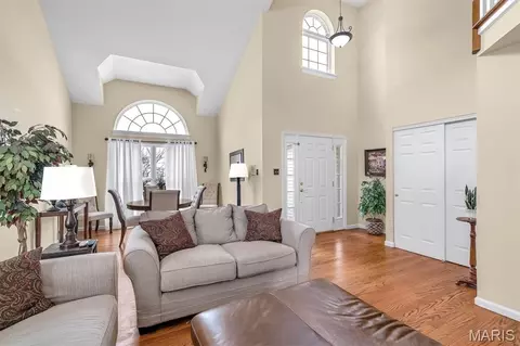Other - 679 Bluffs View Ct, Eureka, MO 63025 photo 3 of 10