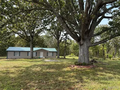 3811 Highway 137, Elk Creek, MO 65464