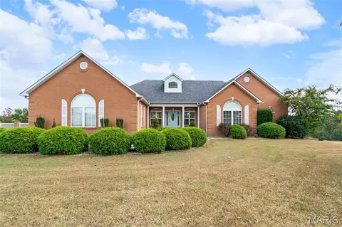 14108 Lynn Rd, Poplar Bluff, MO 63901