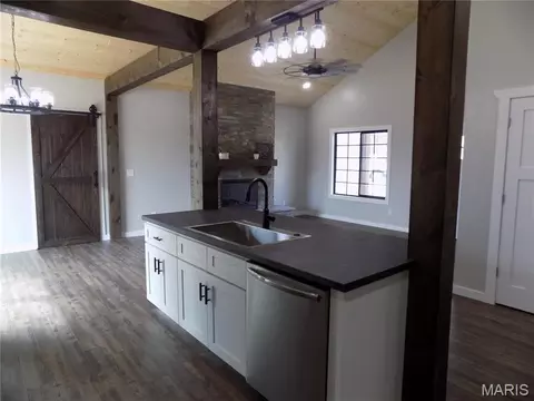 Kitchen - 10801 Barley Ct, Rolla, MO 65401 photo 4 of 5