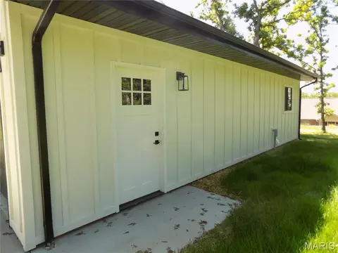 Exterior - 10801 Barley Ct, Rolla, MO 65401 photo 8 of 14