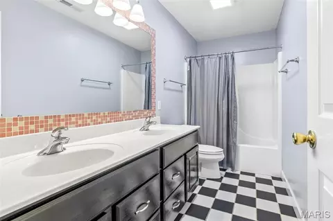 Bath - 401 Jasper Rd, Festus, MO 63028 photo 7 of 10