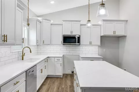 Kitchen - 111 Ventnor Ave, Union, MO 63084 photo 1 of 4