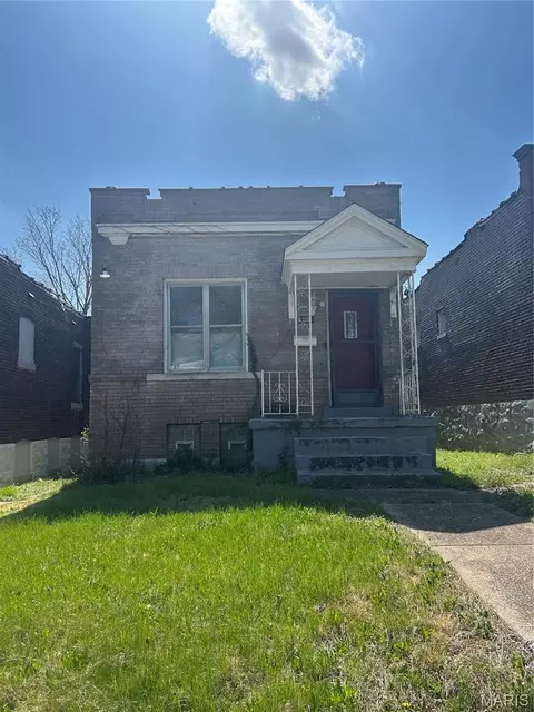 5338 Wabada Ave, Saint Louis, MO 63112