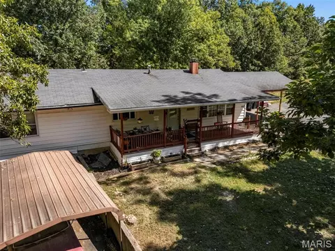 2357 Circle Dr, O'fallon, MO 63368