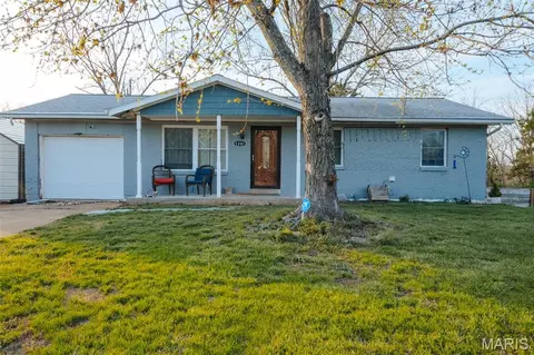 5281 Pitcher Dr, House Springs, MO 63051