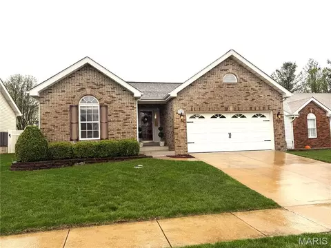 17026 Old Hollow Dr, Wildwood, MO 63040