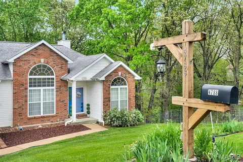 4788 Wilbert Rd, High Ridge, MO 63049