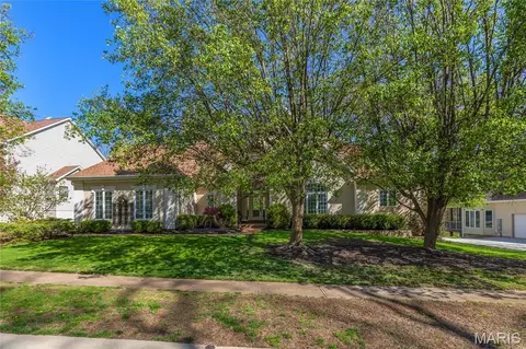 439 Chukker Vly, Ellisville, MO 63021