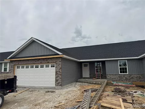 114 Grindstone Ct, Moscow Mills, MO 63362