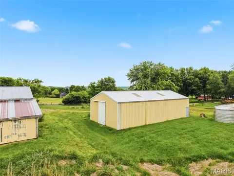 Exterior - 11 Skyview Way, Pacific, MO 63069 photo 13 of 36