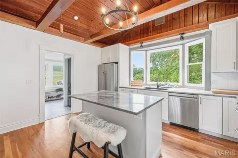 Kitchen - 11 Skyview Way, Pacific, MO 63069 photo 1 of 6