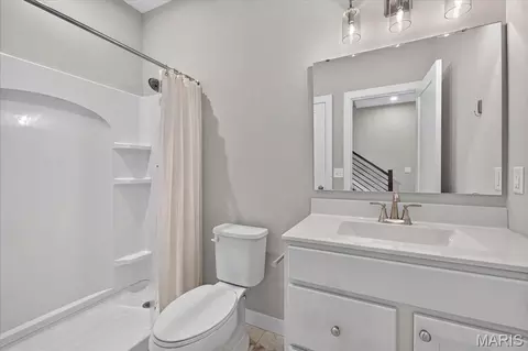 Bath - 8933 Eager Rd, Saint Louis, MO 63144 photo 6 of 6