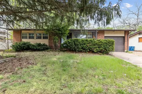 1631 Chesley Dr, Dellwood, MO 63136