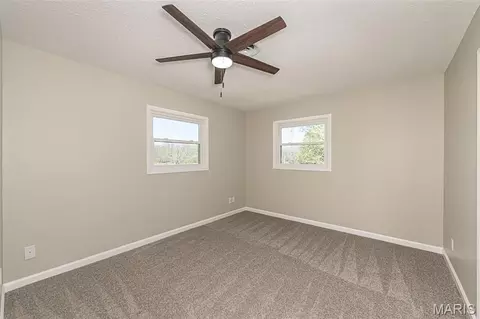 Bedroom - 18 Golf Dr, Sullivan, MO 63080 photo 2 of 5
