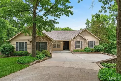 519 Whippoorwill View Dr, Wright City, MO 63390