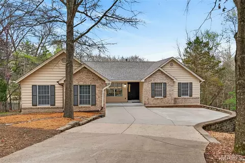519 Whippoorwill View Dr, Wright City, MO 63390