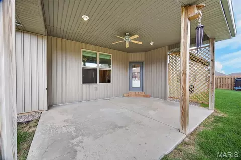 Exterior - 853 E Apollo Ct, Nixa, MO 65714 photo 4 of 13