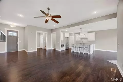 Living - 853 E Apollo Ct, Nixa, MO 65714 photo 2 of 5