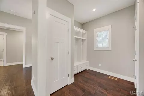 Entry Way - 853 E Apollo Ct, Nixa, MO 65714 photo 3 of 5