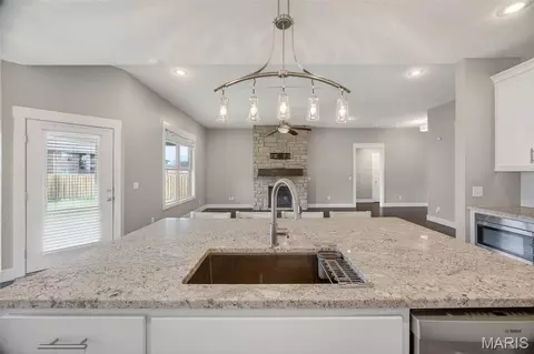 Kitchen - 853 E Apollo Ct, Nixa, MO 65714 photo 2 of 5