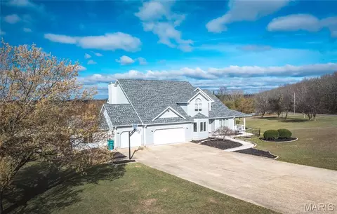 10605 Larson Ln, Rolla, MO 65401