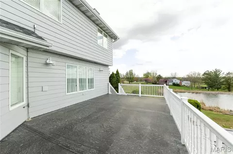 Exterior - 10605 Larson Ln, Rolla, MO 65401 photo 9 of 15