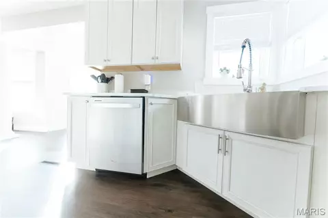 Kitchen - 10605 Larson Ln, Rolla, MO 65401 photo 17 of 17