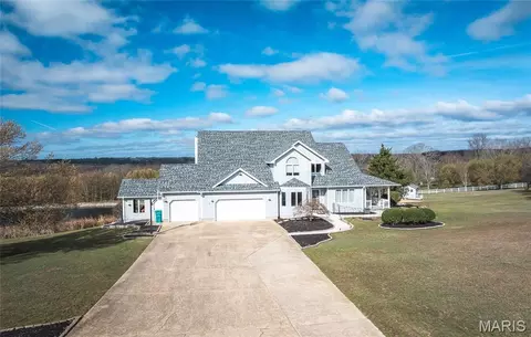 Exterior - 10605 Larson Ln, Rolla, MO 65401 photo 2 of 15