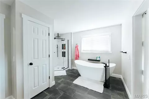 Bath - 10605 Larson Ln, Rolla, MO 65401 photo 3 of 13