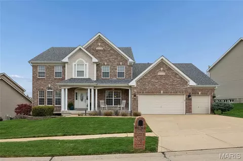 3027 Windsor Point Dr, Saint Louis, MO 63129