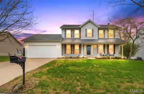 741 Cedar Mill Dr, Shiloh, IL 62221