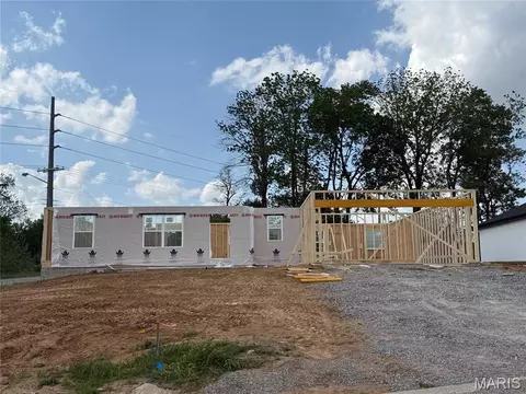 4002 Chapel Ridge Dr, Jackson, MO 63755