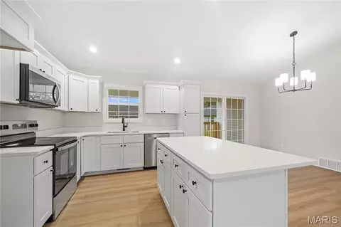 Kitchen - 4002 Chapel Ridge Dr, Jackson, MO 63755 photo 1 of 1