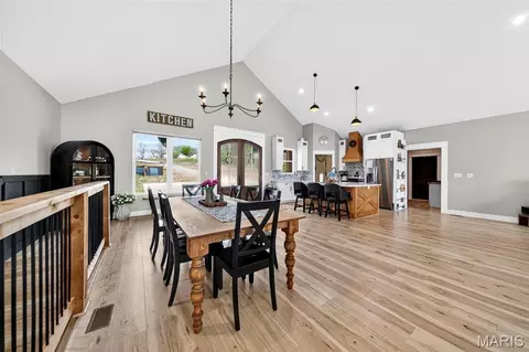 Dining - 1870 Highway K, Saint Clair, MO 63077 photo 2 of 5
