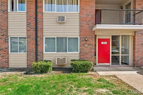 9924 Bunker Hill Dr #A, Saint Louis, MO 63123