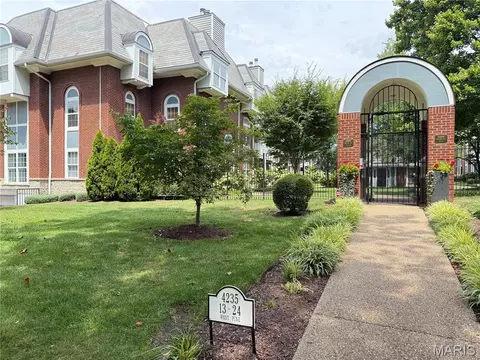 4235 Pine Blvd #21, Saint Louis, MO 63108