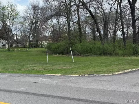 250 W 4th St, Eureka, MO 63025 photo 2